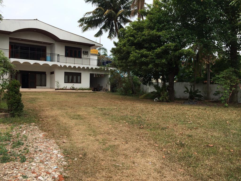 The Pallet House Dehiwala-Mount Lavinia Exterior foto